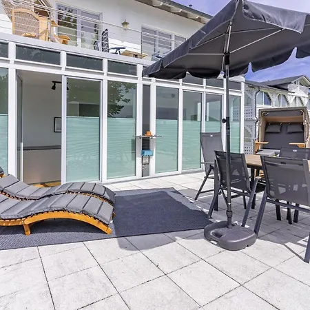 Nr 08 Im Sonnenbad
