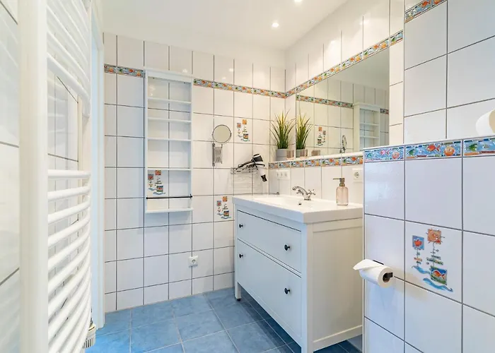 Nr 08 Im Sonnenbad *